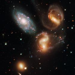 stephansquintet_hubblesmall.jpg