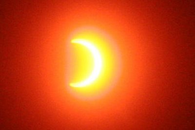 eclipse-solaire-algerie.jpg